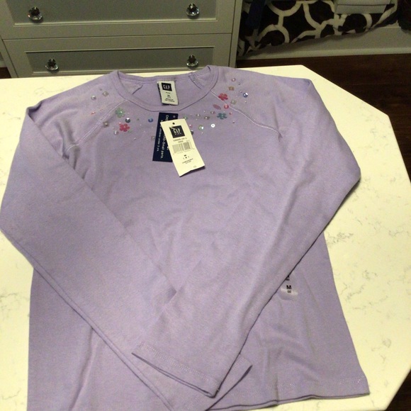 Girls Tee from Gap. Size 8 NWT - Picture 1 of 2